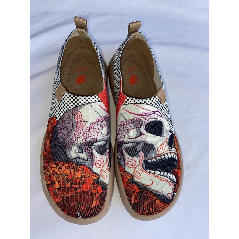 Uin Slip On Shoes Canvas Screaming Women Size 8